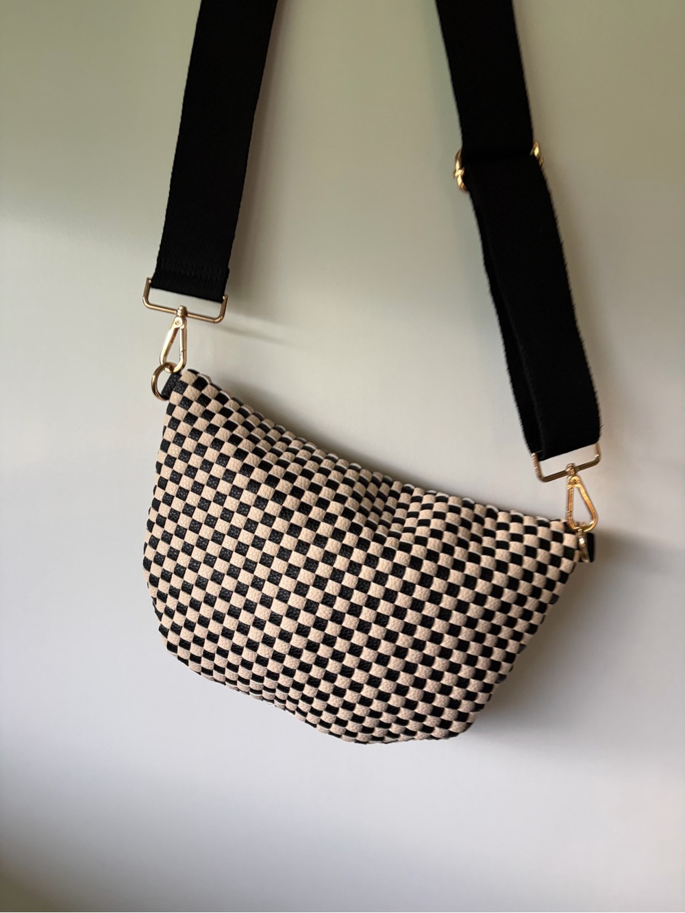 Pretty Simple “Original” Westlyn Woven Bum Bag Checkered Black Crossbody - Picture 9 of 13